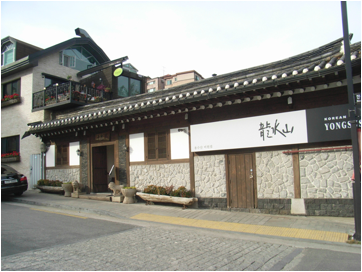 R1086114.jpg